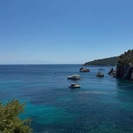 Authentic Village Stay * Limnionas (Central Greece)